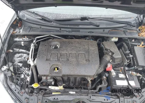 2015 Toyota Corolla Le z USA, uszkodzony, nr VIN 2T1BURHE0FC277912